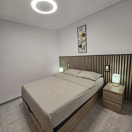 Casa La Luna Апартаменти Торрев'єха